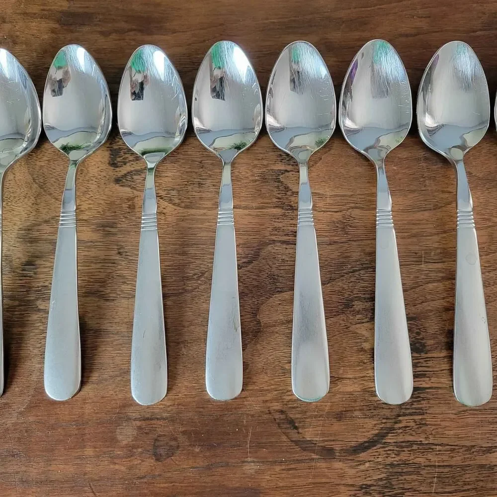Lot of 8 Oneida 18/8 OHS345 Pattern Tablespoons Frosted Handle